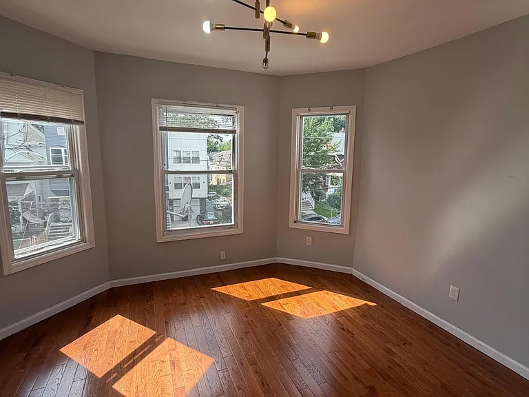 886 S 17th St #2 — Photo 3