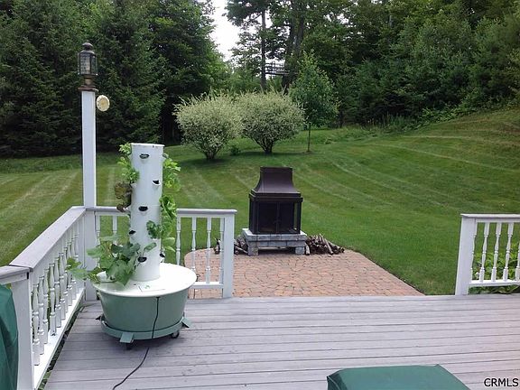 5th image of 27 Fife Dr