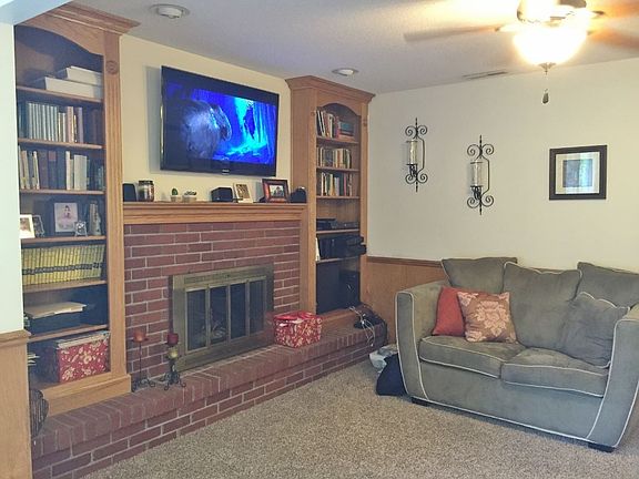 4th image of 807 Glenwood Pl