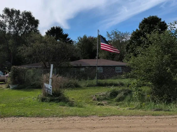 6800 E Parks Rd, Saint Johns, MI 48879