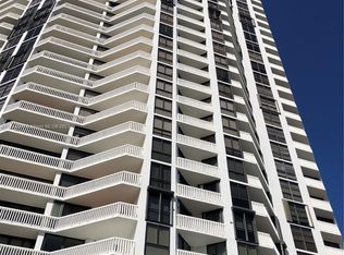 1000 Island Blvd #305, Aventura, FL 33160