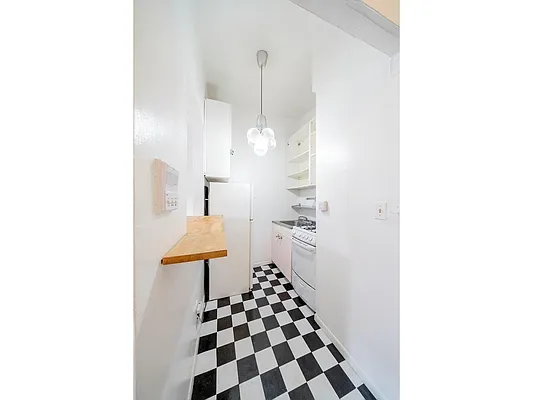 Rented by Douglas Elliman | media 2