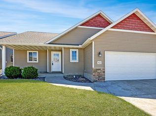 422 Daniels Ct, Sauk Rapids, MN 56379