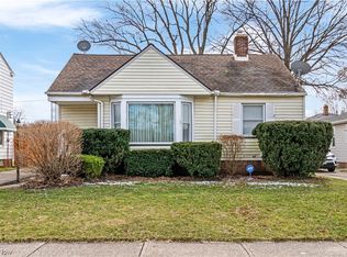 8111 Thornton Dr, Parma, OH