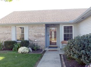 11023 Oakspring Dr, Indianapolis, IN