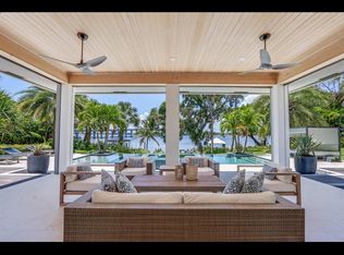 11 N River Rd, Sewalls Point, FL 34996