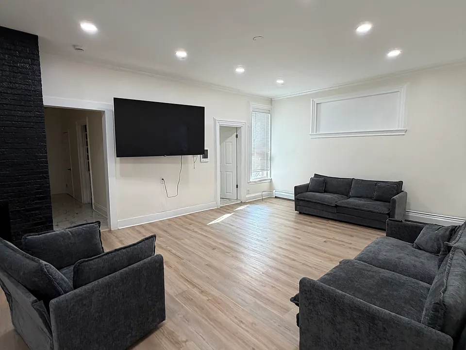 25 North St #1