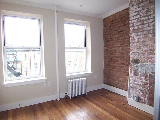 Rented by Town Residential | media 8