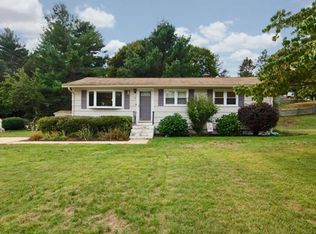 5 Charlotte Rd, Bellingham, MA 02019