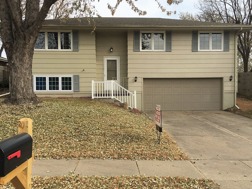 Ready to move in-Lots of new
