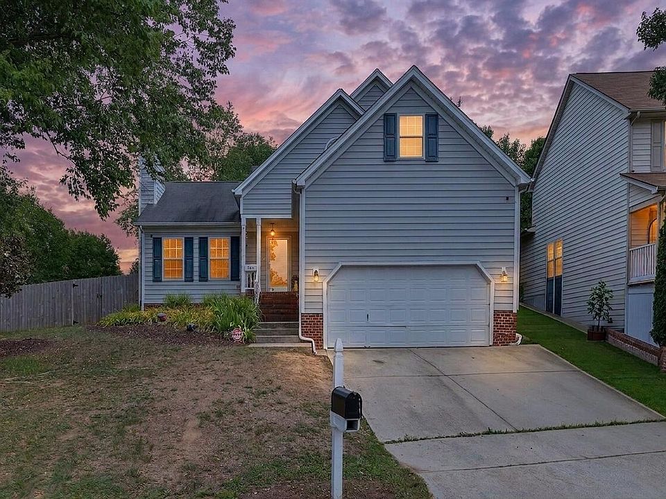 1st image of 8016 Criswell Cres