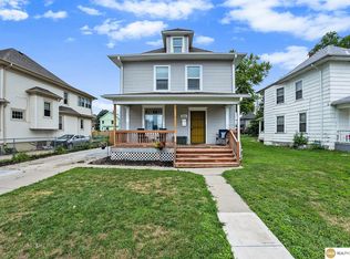 2563 Pratt St, Omaha, NE 68111