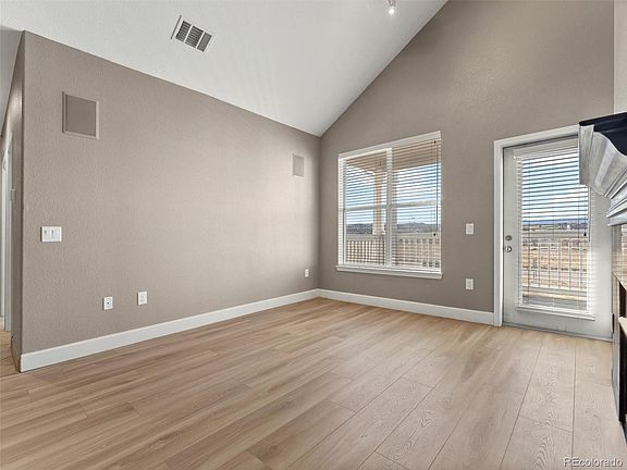 5th image of 6017 Castlegate Drive #F36