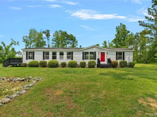 10500 Jennings Ln, Amelia Court House, VA 23002