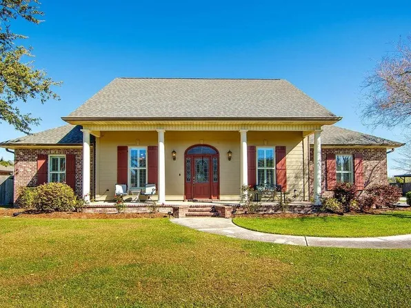 462 Meadow View Ct, Thibodaux, LA 70301