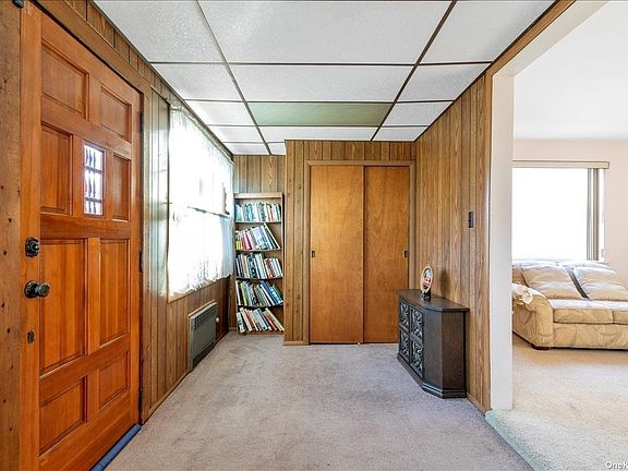 4th image of 92-24 242nd St
