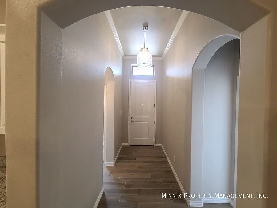 3 Bedroom/ 2 Bath | 5308 Kilyn Court — Photo 3