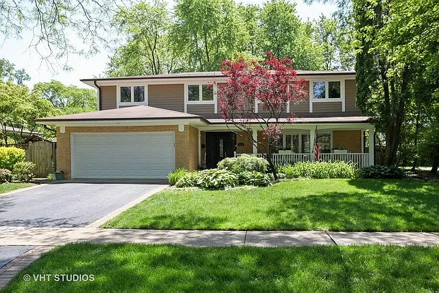 1715 Dartmouth Ln photo 1