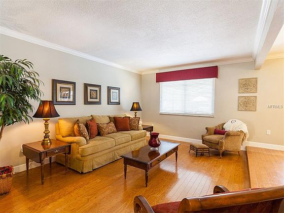 2nd image of 2720 Citron Dr