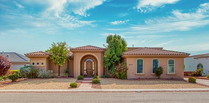 1st image of 6034 Laguna Vista Dr