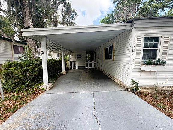 5th image of 127 ROYAL PALM DRIVE