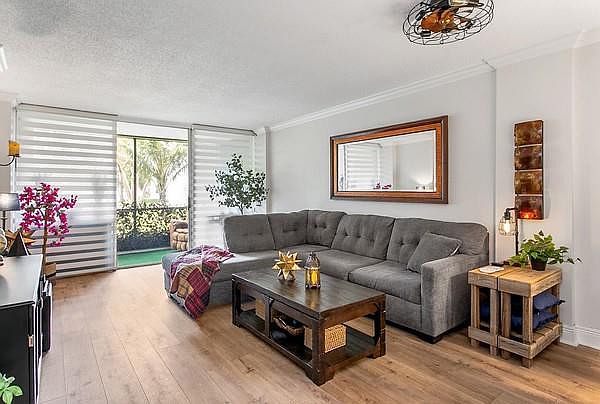 1st image of 103 Royal Park Drive #1e