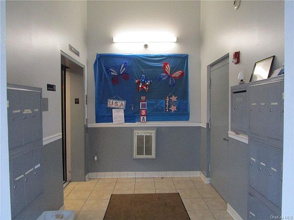 2nd image of 12-14 King St #5-F