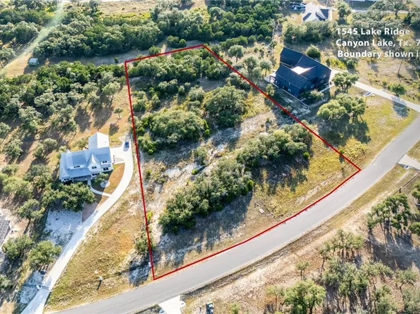 1545 Lake Ridge Blvd, Canyon Lake, TX 78133