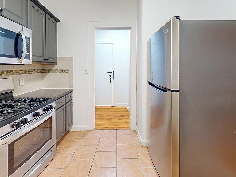 2666 N Moreland Blvd — Photo 9