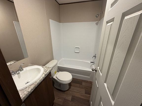 5th image of 6585 Tennessee Ridge Rd #13