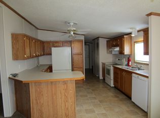 1824 Ponderosa Ave, Columbus, MI