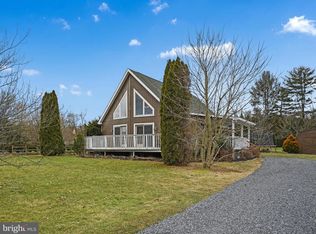 133 Natures Rd, Pine Grove, PA 17963