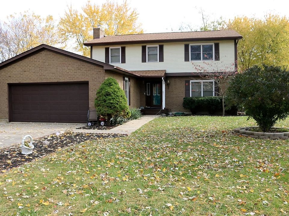 1st image of 916 Briarwood Ct