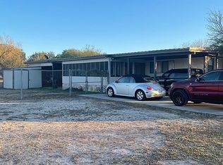 68 Bliss Cir, Brackettville, TX 78832