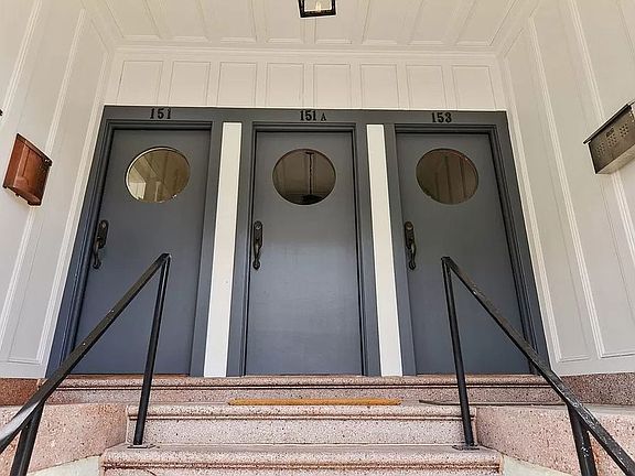 3rd image of 151 Russ St #A