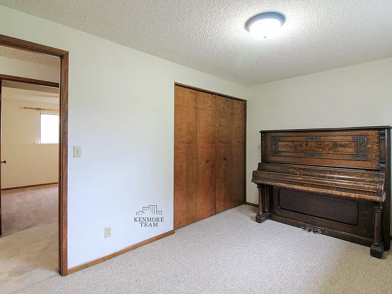 4021 W Sylvester St — Photo 10