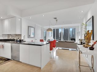 92 SW 3rd St APT 3602, Miami, FL 33130