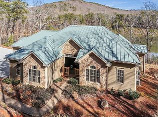 550 S Basin Dr, Jasper, GA 30143