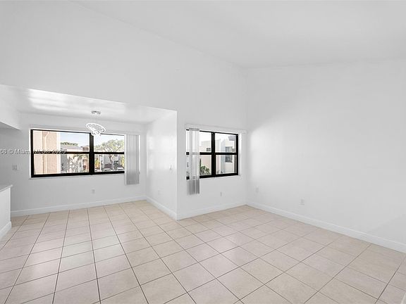 4th image of 10296 NW 9th Street Cir APT 203