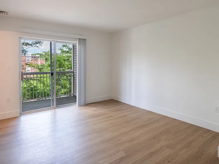 Bedroom with Balcony