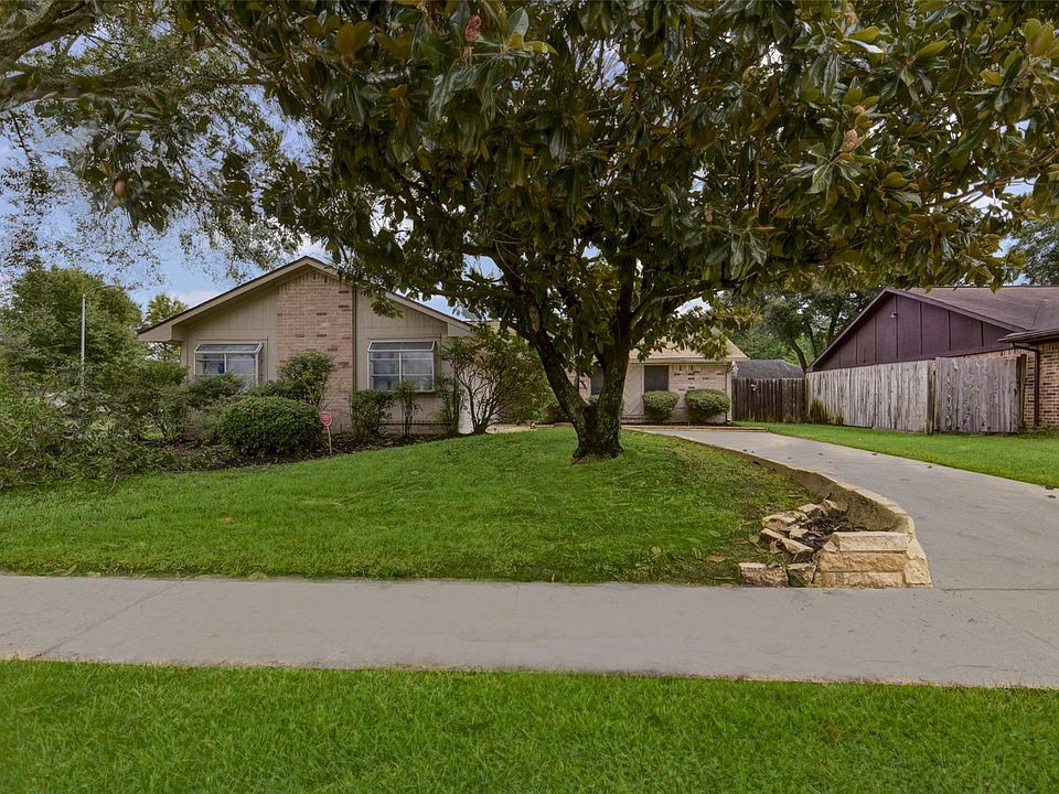 1st image of 7450 Wood Bluff Blvd