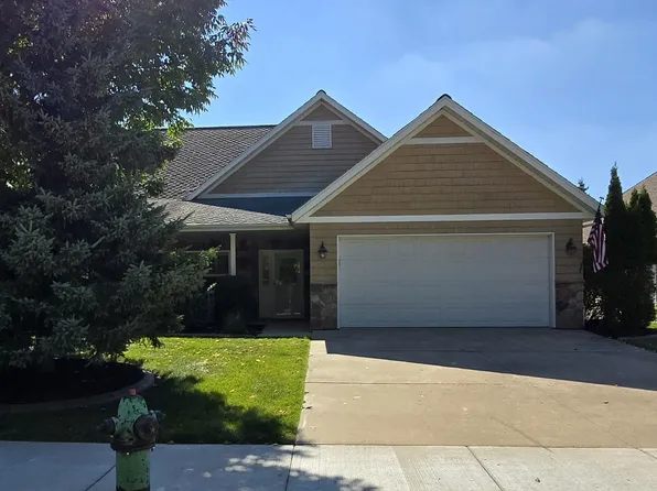 1153 W Ducharme St, Appleton, WI 54130