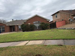 3901 Georgetown Dr, Sachse, TX 75048