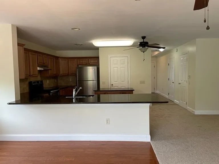 312 Sleepy Hollow Dr — Photo 19