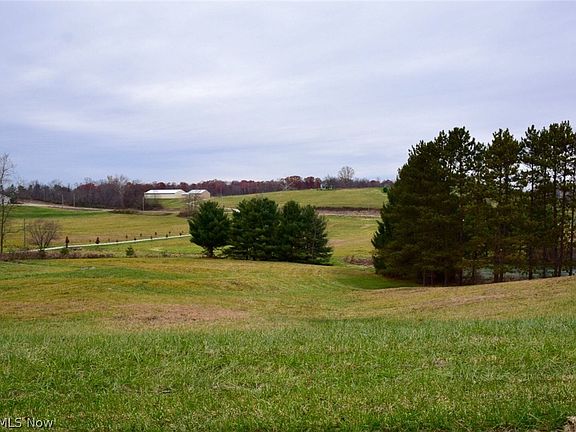 4th image of Corbin Dr
