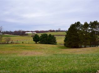 Corbin Dr, Zanesville, OH 43701