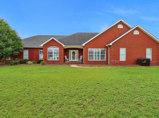 204 Margaret Boykin Rd, Odum, GA 31555