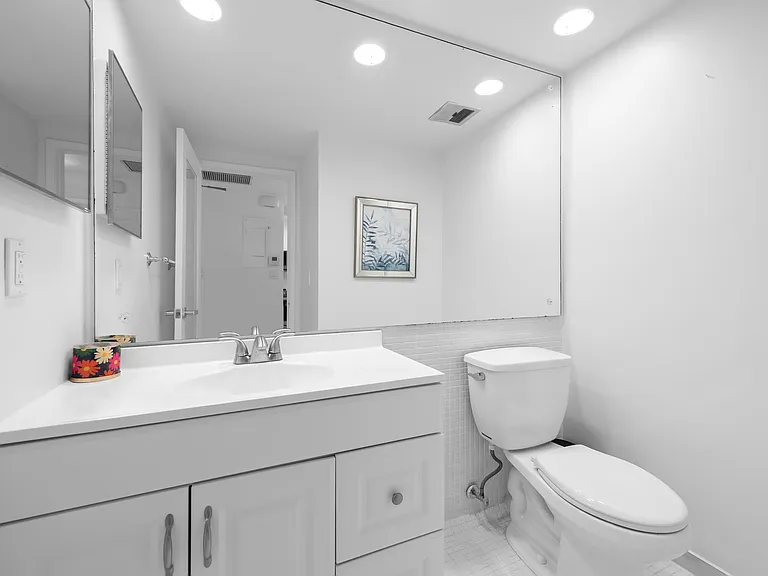 3700 Galt Ocean Dr #1604 — Photo 18