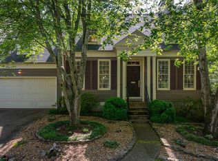 101 Claremore Ct, Little Rock, AR 72227