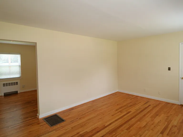 2509 A Miller Park Cir #A — Photo 3